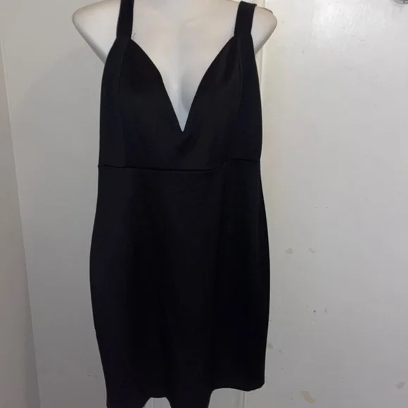 black dresses forever 21 Sleeveless Mesh Floral Mini Dress main image 1